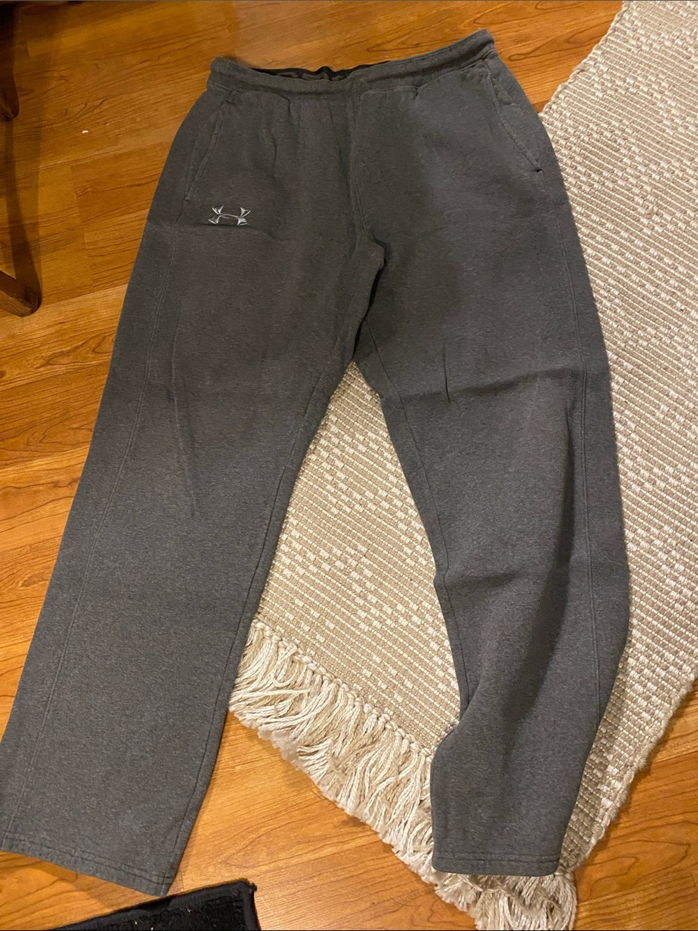 Under Armour Charcoal Gray Men's Joggers L